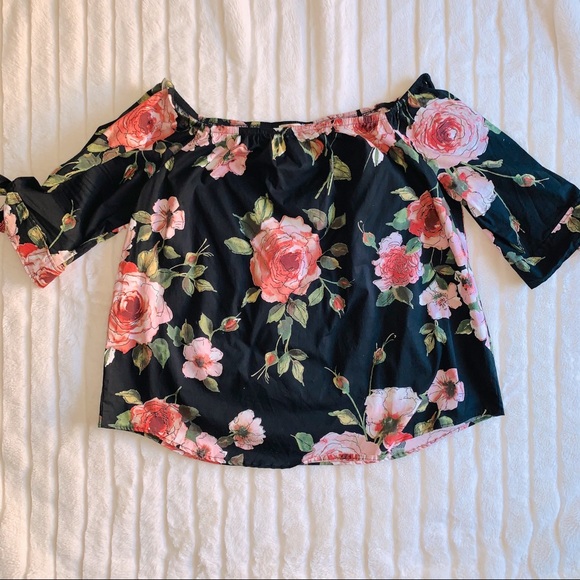 GS Love Plus Floral Off-the-Shoulder Top - Picture 1 of 7